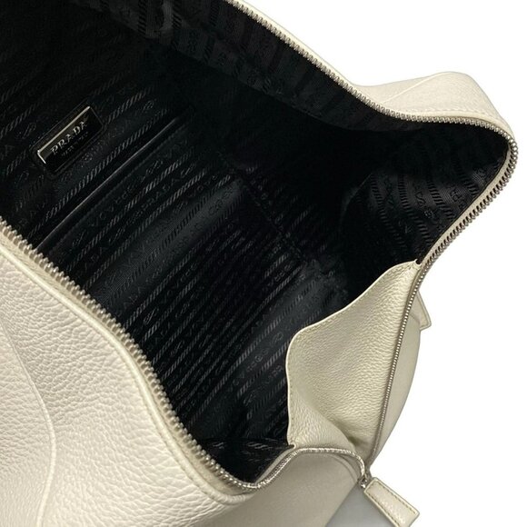 Auth PRADA - 2VZ099 Talco (Ivory) Vittello Dino leather Backpack - Picture 14 of 16